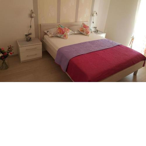Studio Apartment in Hvar Town with Terrace, Air Conditioning, Wi-Fi, Dishwasher (4858-4)