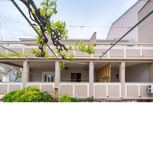 Studio Apartments Near Center