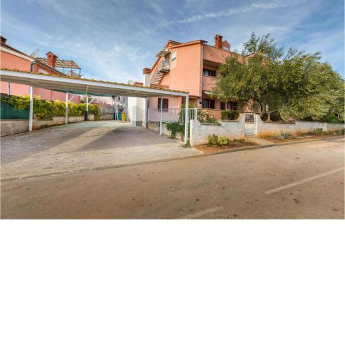 Stunning Apartment In Fazana With Wifi