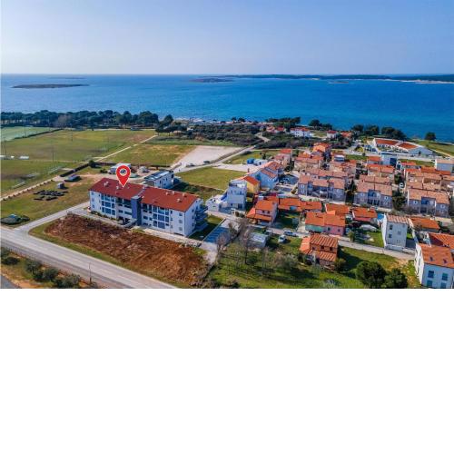 Stunning Apartment In Medulin With Wifi
