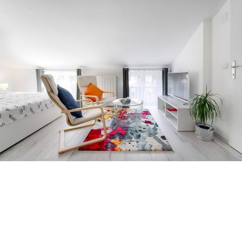 Sweet Loft Apartment (White) in Rijeka center