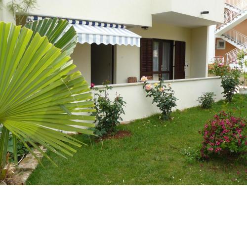 TERESA, 350 m from the beach
