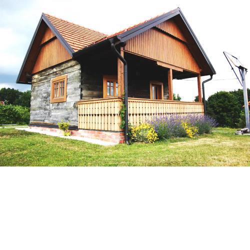 Traditional Croatian Cabins with Spa