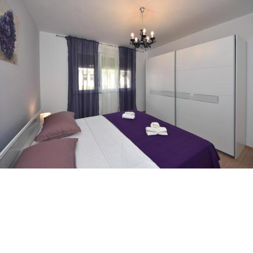 Two bedroom apartment Marinero