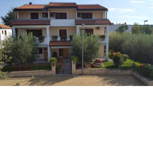 Ulika Rooms & Apartments