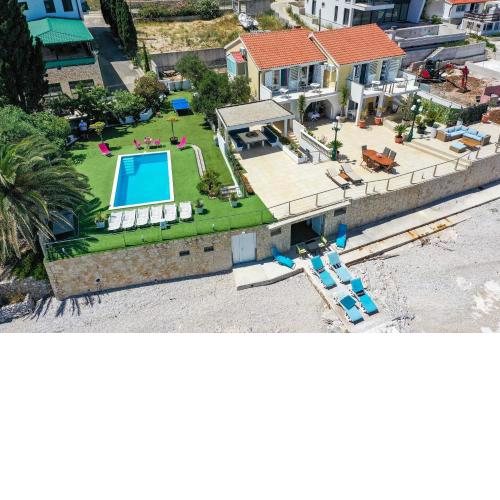 unique Villa front de mer avec vue a couper le souffle A SLATINE