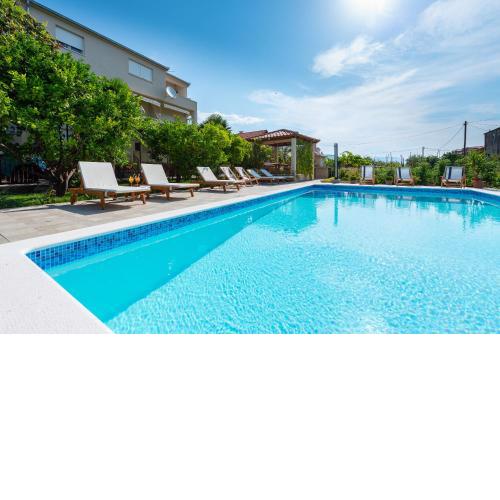 Villa Apartments Duje