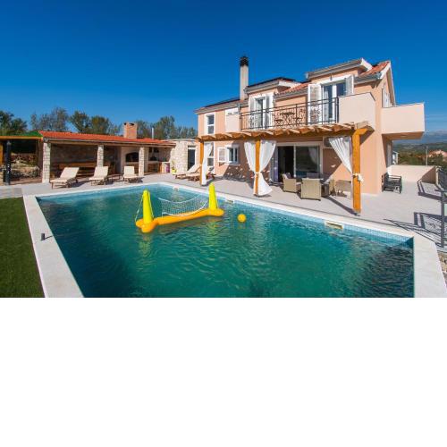 Villa Beautiful countryside