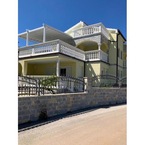 Villa Georgina