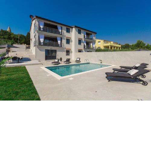 Villa Grey Fuskulin
