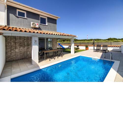 Villa Hana