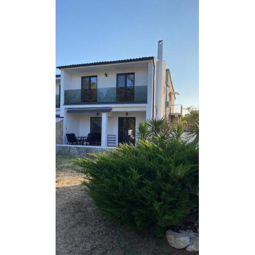 VILLA HOLIDAY