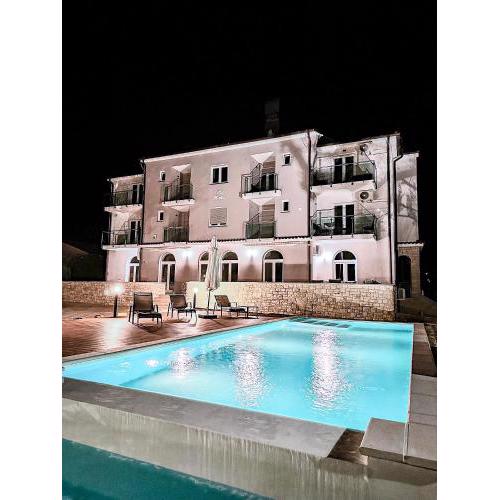 Villa Mirko