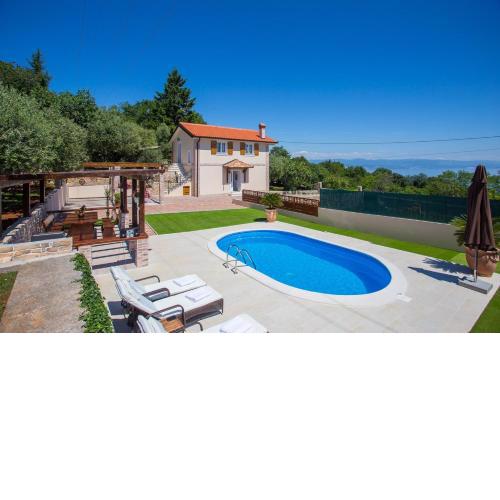Villa Olive with Pool and Sea View