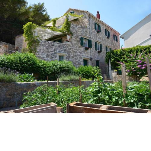 Villa Povlja