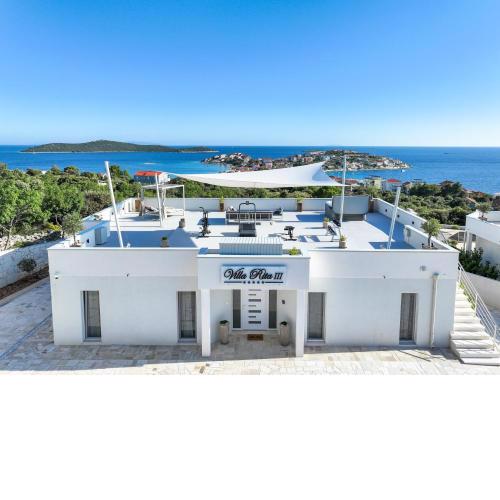Villa Rita III