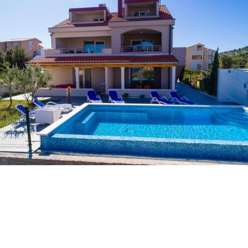Villa Second-Home