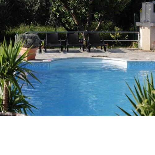 Villa with with 5 apartments in Peracko Blato