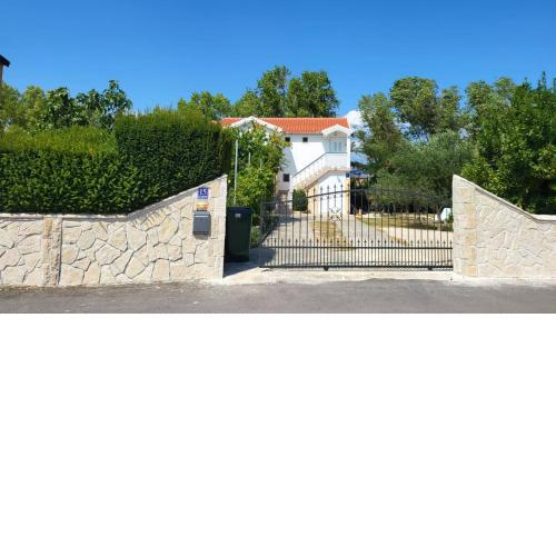 villa.sunny.nin