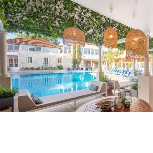Waterman Svpetrvs Resort - All Inclusive