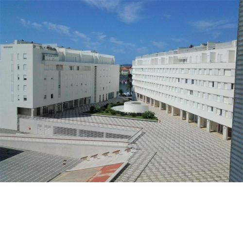 White Towers Residences No. 8