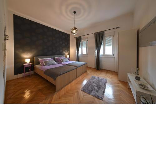 Zara Apartment
